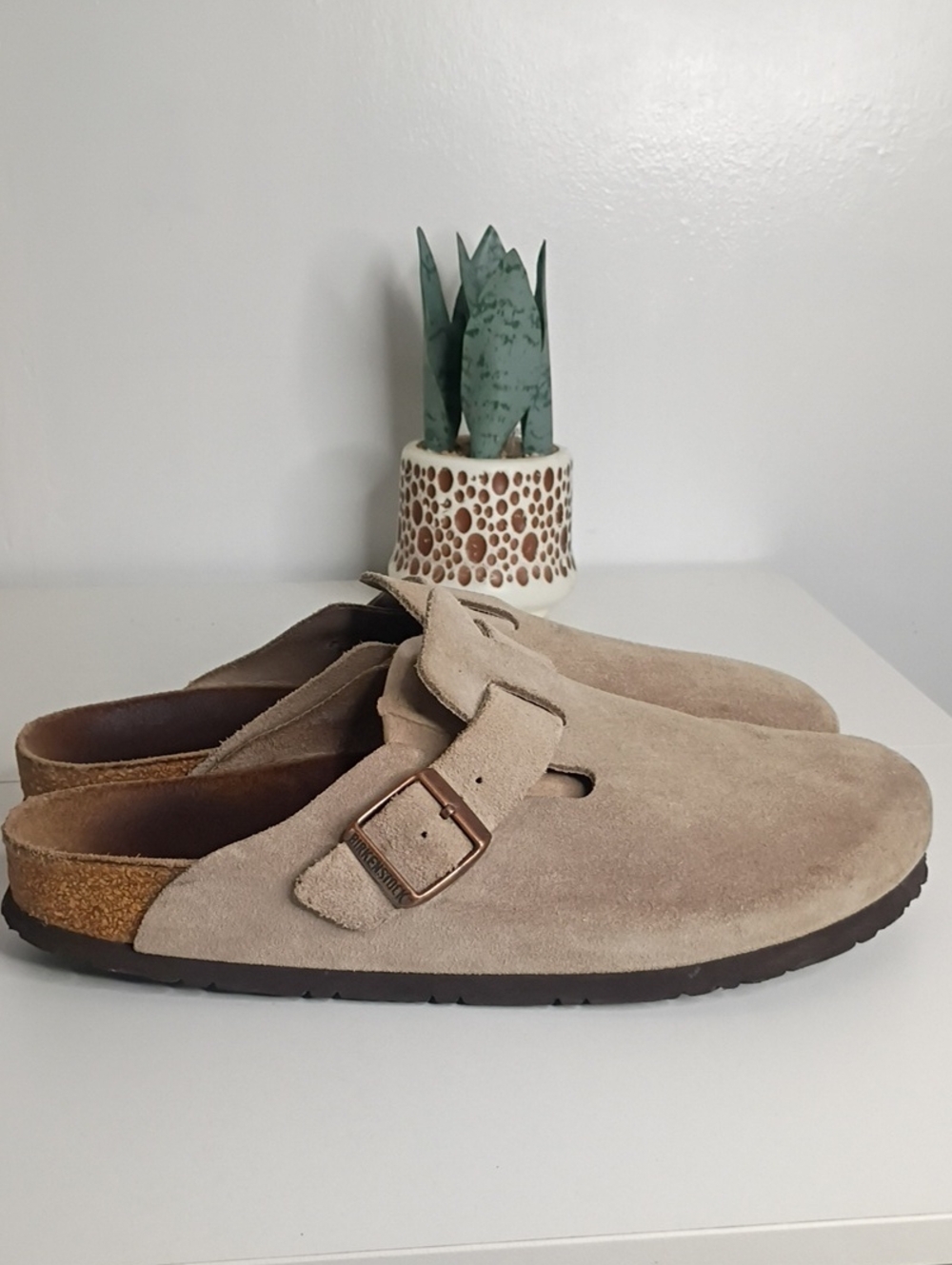 Birkenstock Boston Suede Clogs Size 42 Men's 9–9.5 or a US Women's 11–11.5